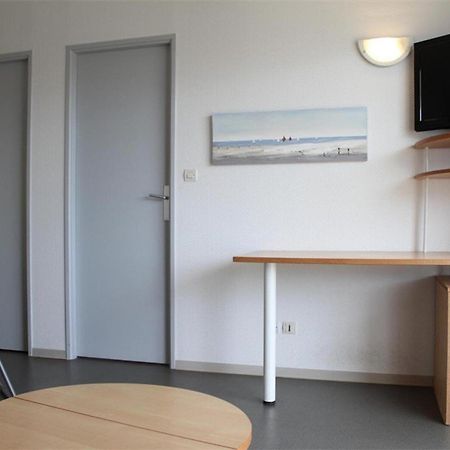 Studio Cabine 4 Pers Avec Balcon, Parking Et Piscine Aux Minimes - La Rochelle - Fr-1-246-177 Exterior photo
